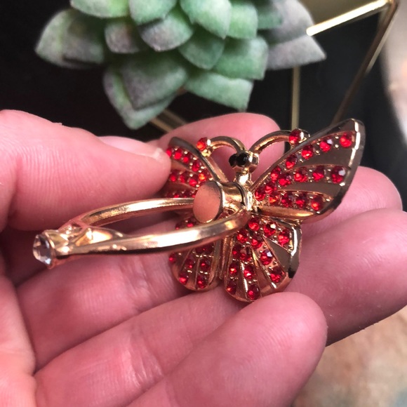 #63- ❤️NWOT Cell Phone Ring Stand Holder Grip in Red Sparkle Butterfly ❤️ - Picture 11 of 16